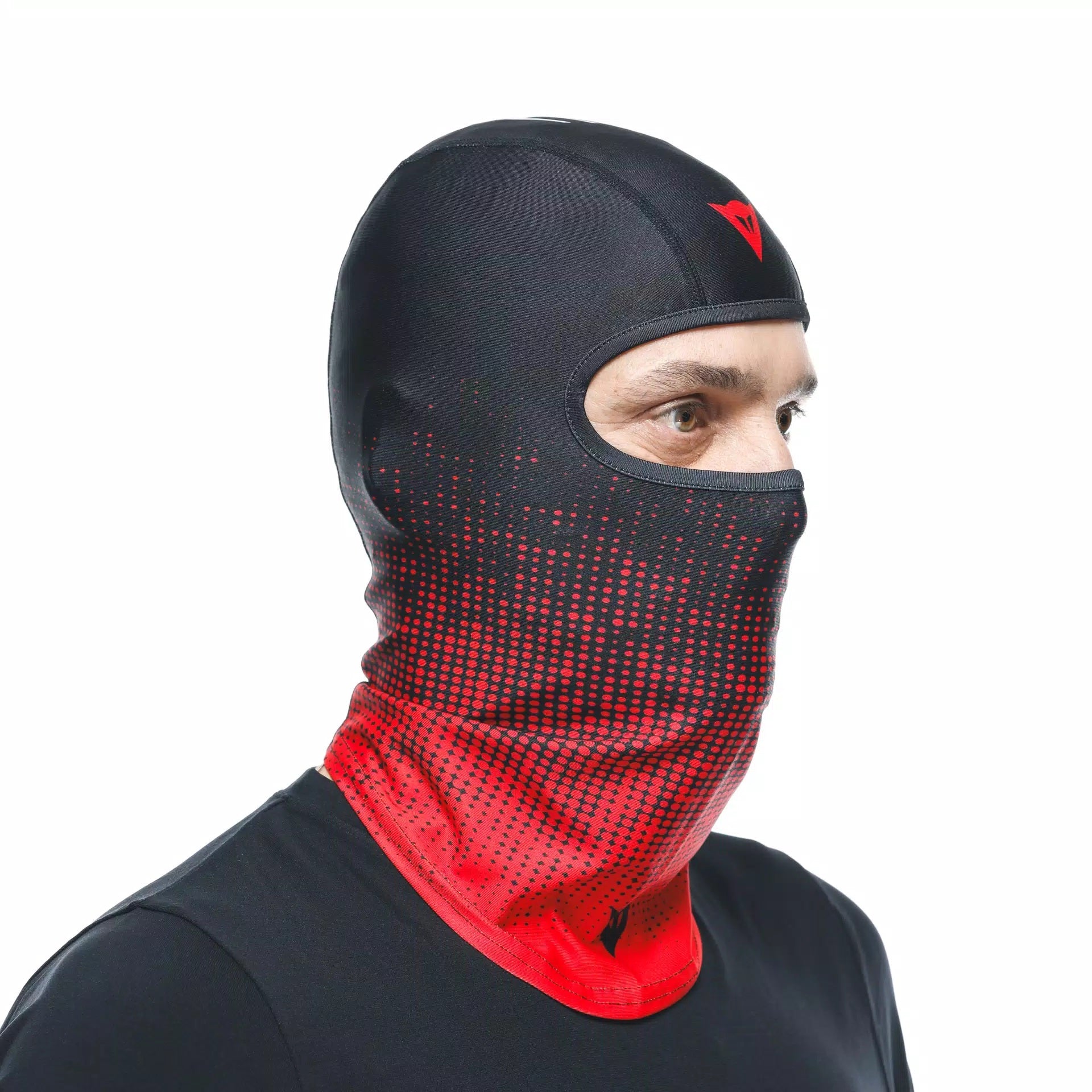 Dainese Sturmhaube Schwarz/Rot mit Dainese Logo | 201910000681L001