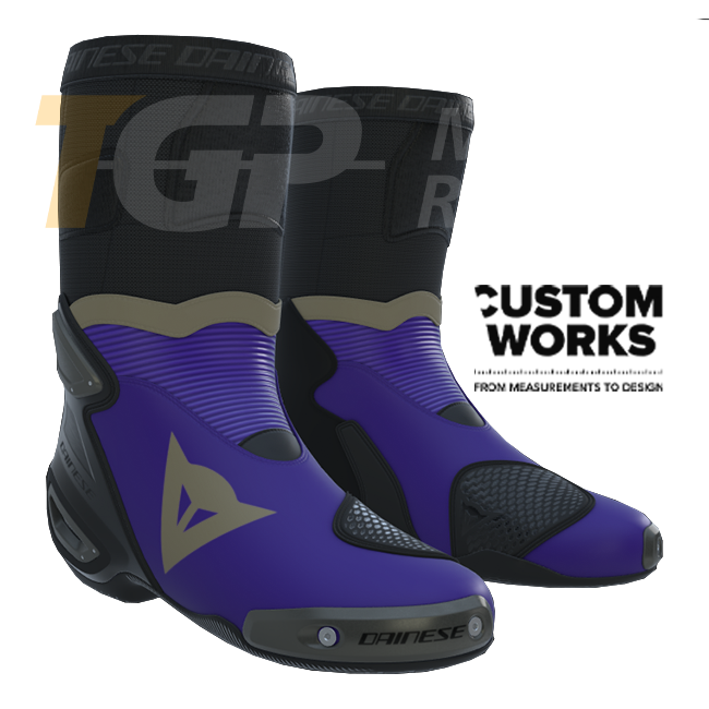 Dainese Axial 2 Racing und Straßen Motorradstiefel | Herren | Viola / Magnesium | Custom Works
