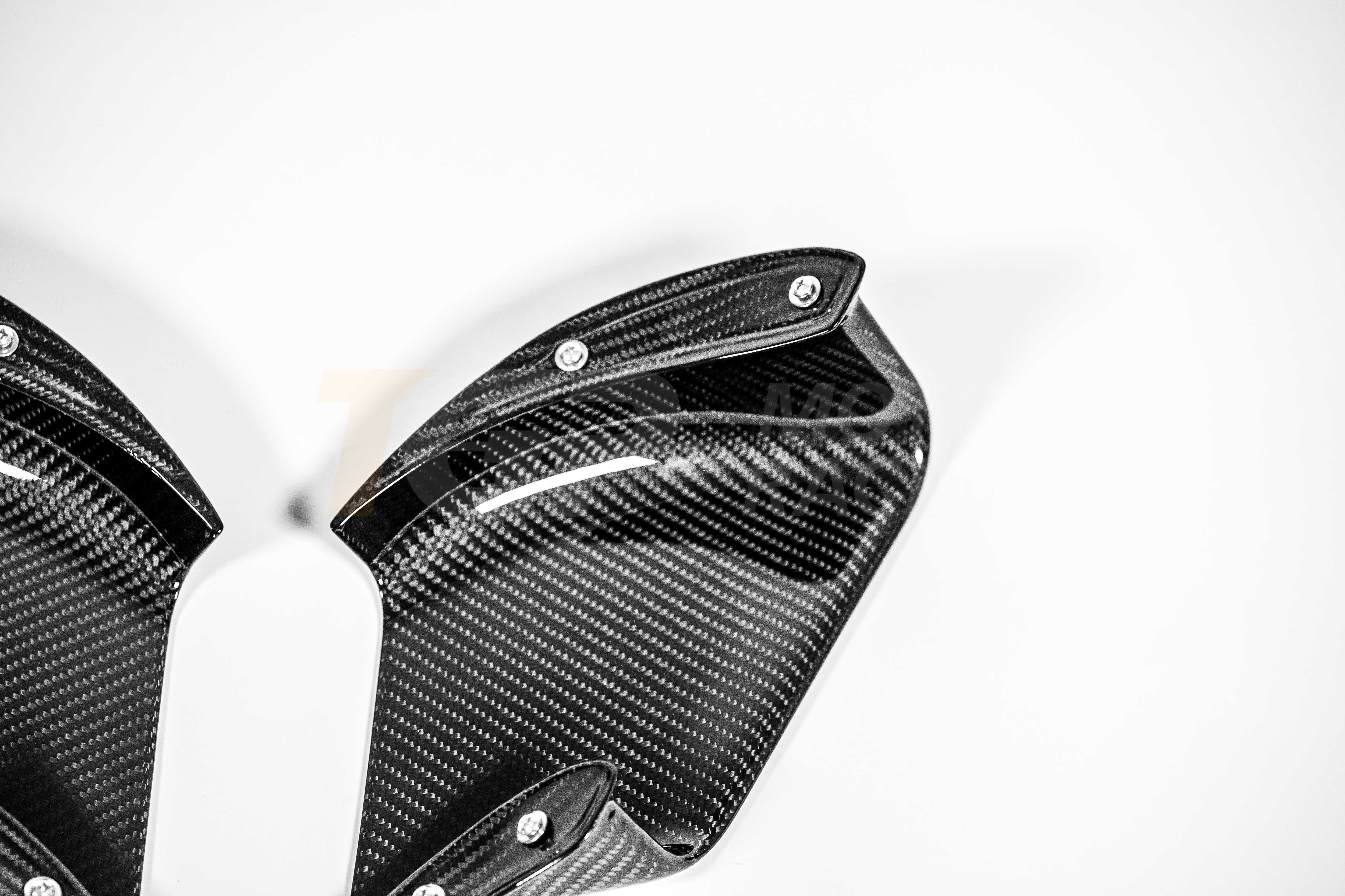 Corner Sidepods Set 200g Carbon AP Carbon Line Ducati Panigale V4/S/R (25-26)