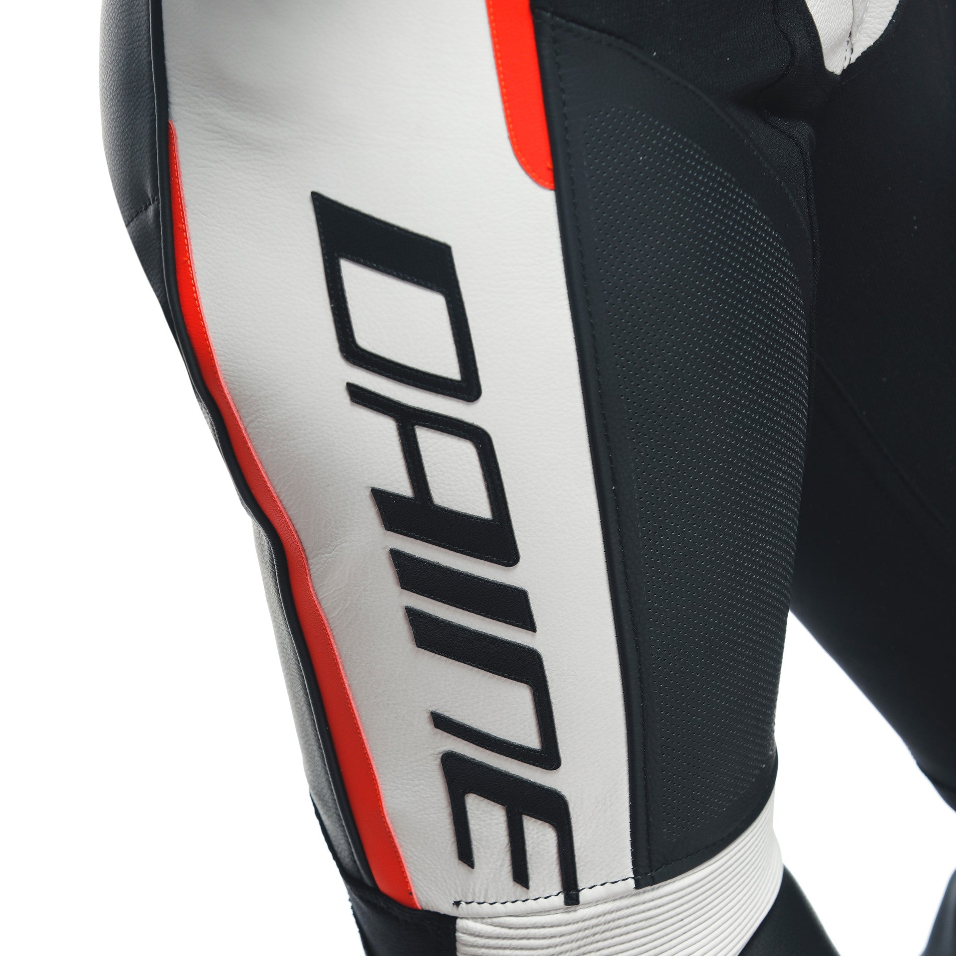 Dainese Grobnik Lady Einteiler Lederkombi – Perforierter Rennanzug | Frauen | Weiß/Rot
