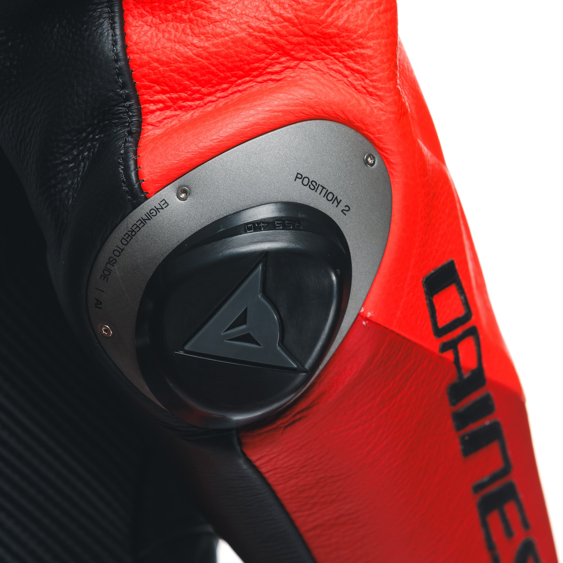 Dainese Misano 3 D-AIR® Einteiler Lederkombi – Perforierter Airbag Rennanzug | Herren | Rot