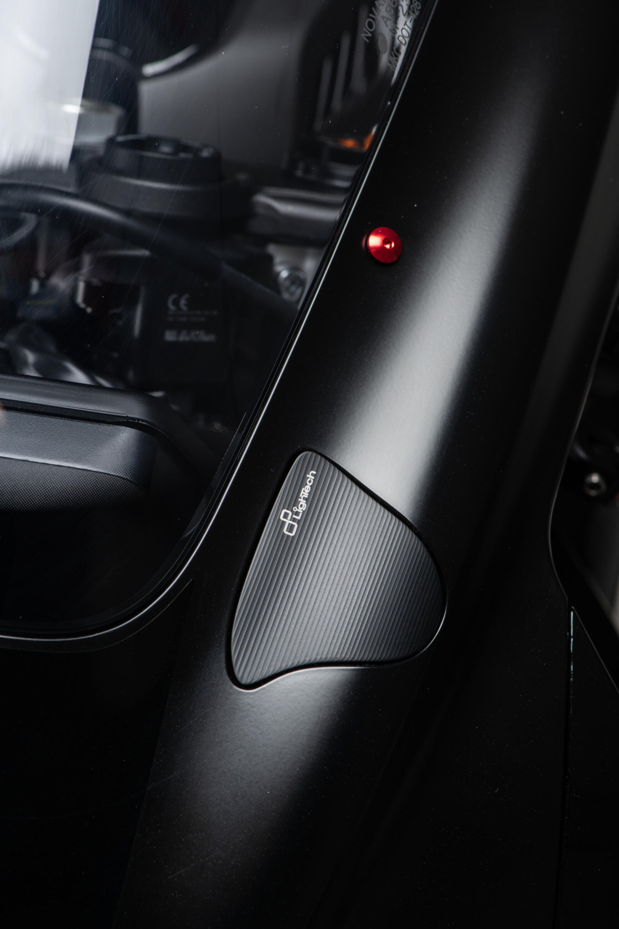 Spiegelabdeckungen LighTech Yamaha YZF-R1/M RN65 (20-26) SPE124