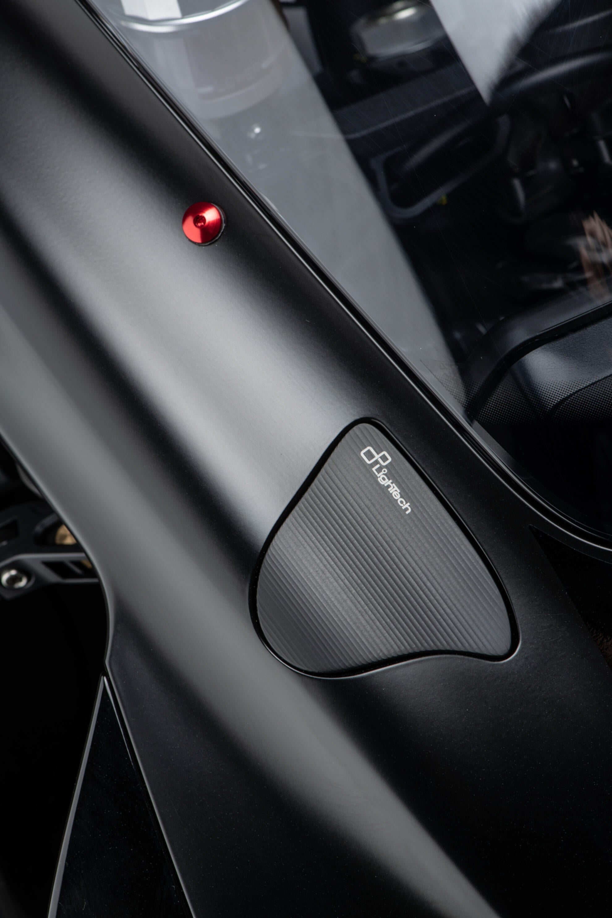 Spiegelabdeckungen LighTech Yamaha YZF-R1/M RN65 (20-26) SPE124