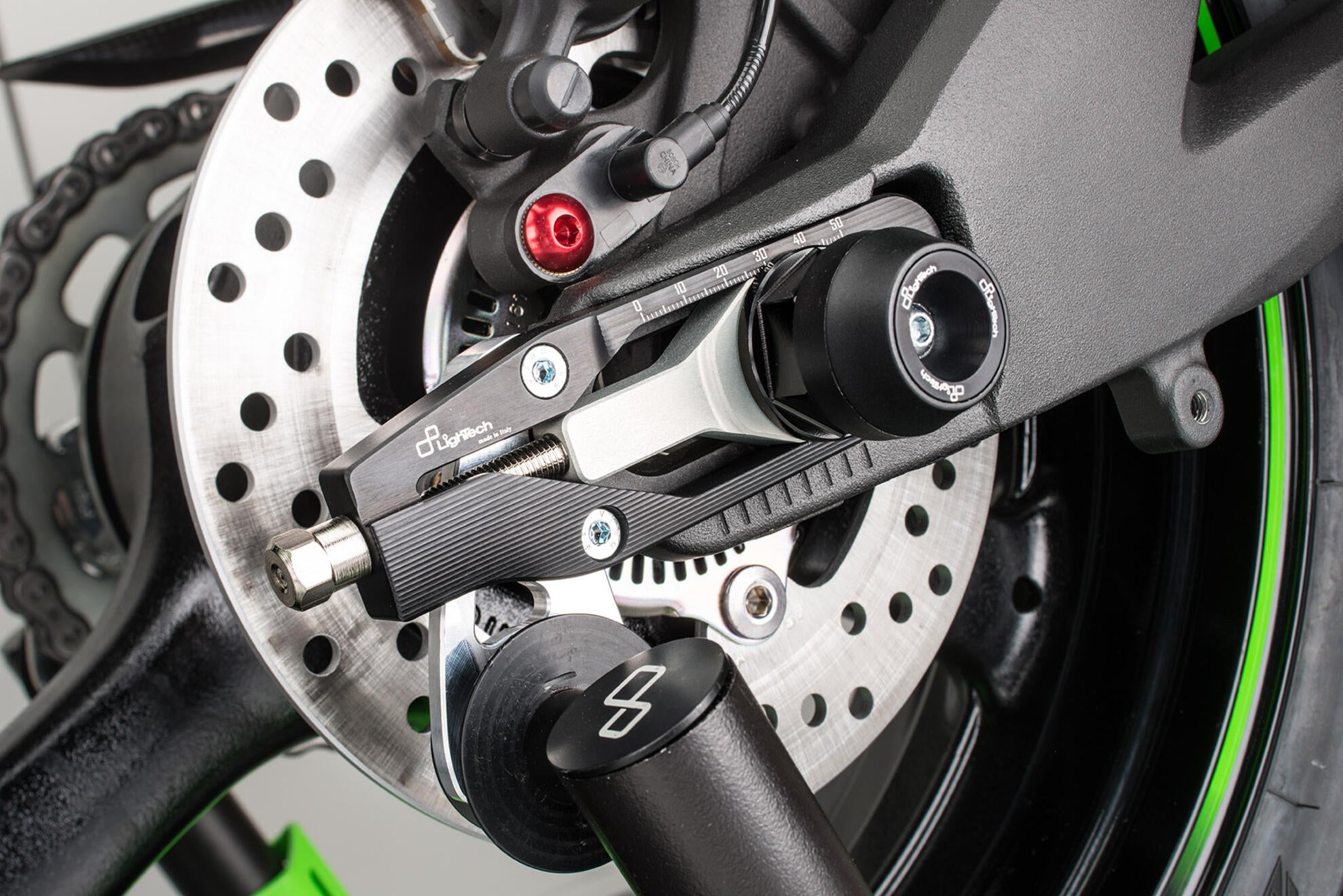 Kettenspanner LighTech Kawasaki ZX-10 R/RR (16-26) TEKA002