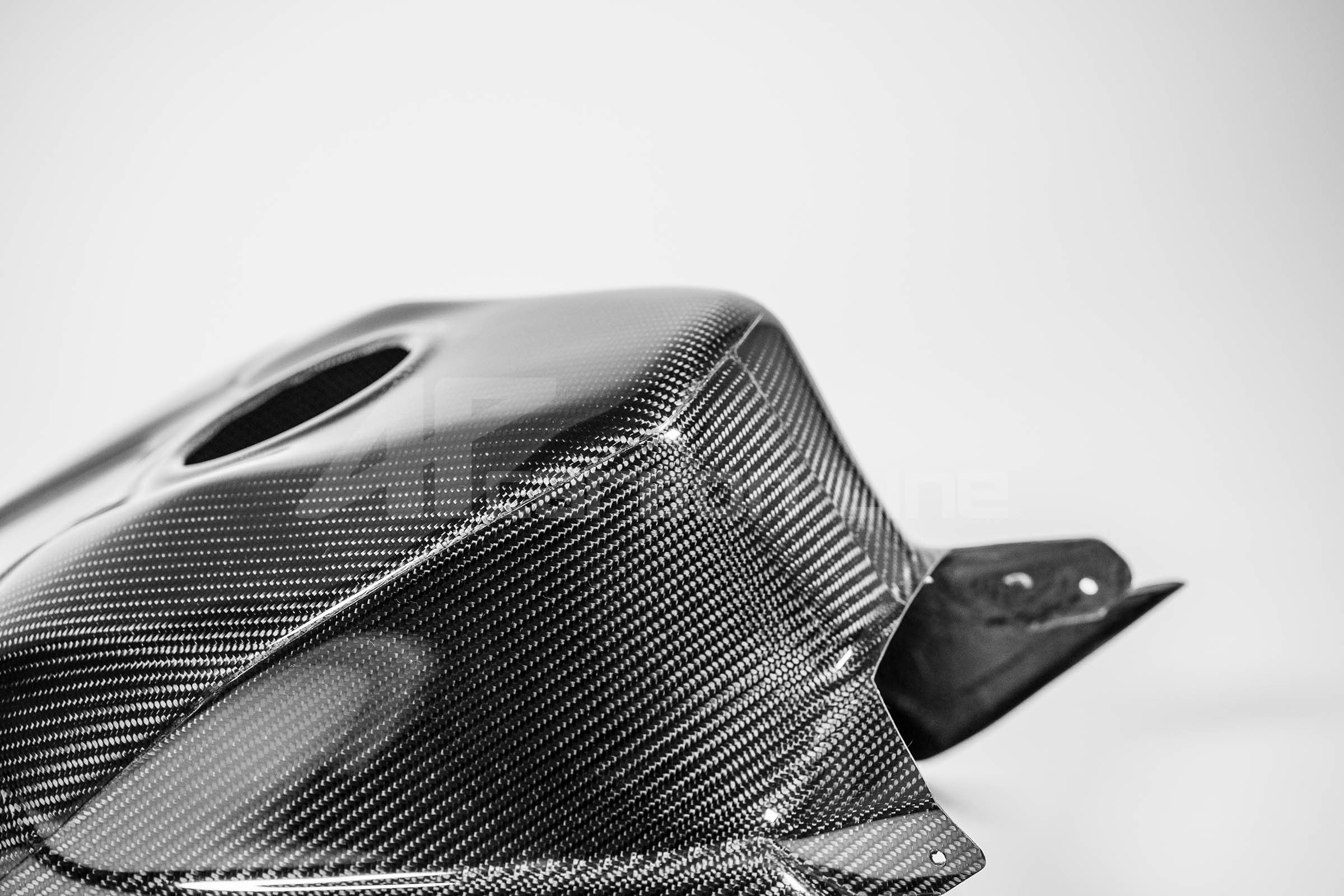 SBK Tankabdeckung 200g AP Carbon Line Honda CBR 1000 RR-R SC82 (20-23)