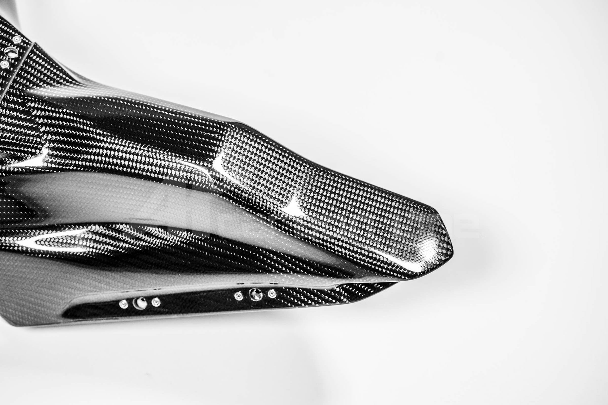 Heckverkleidung 200g AP Carbon Line Yamaha YZF-R1/M RN65 (20-26)