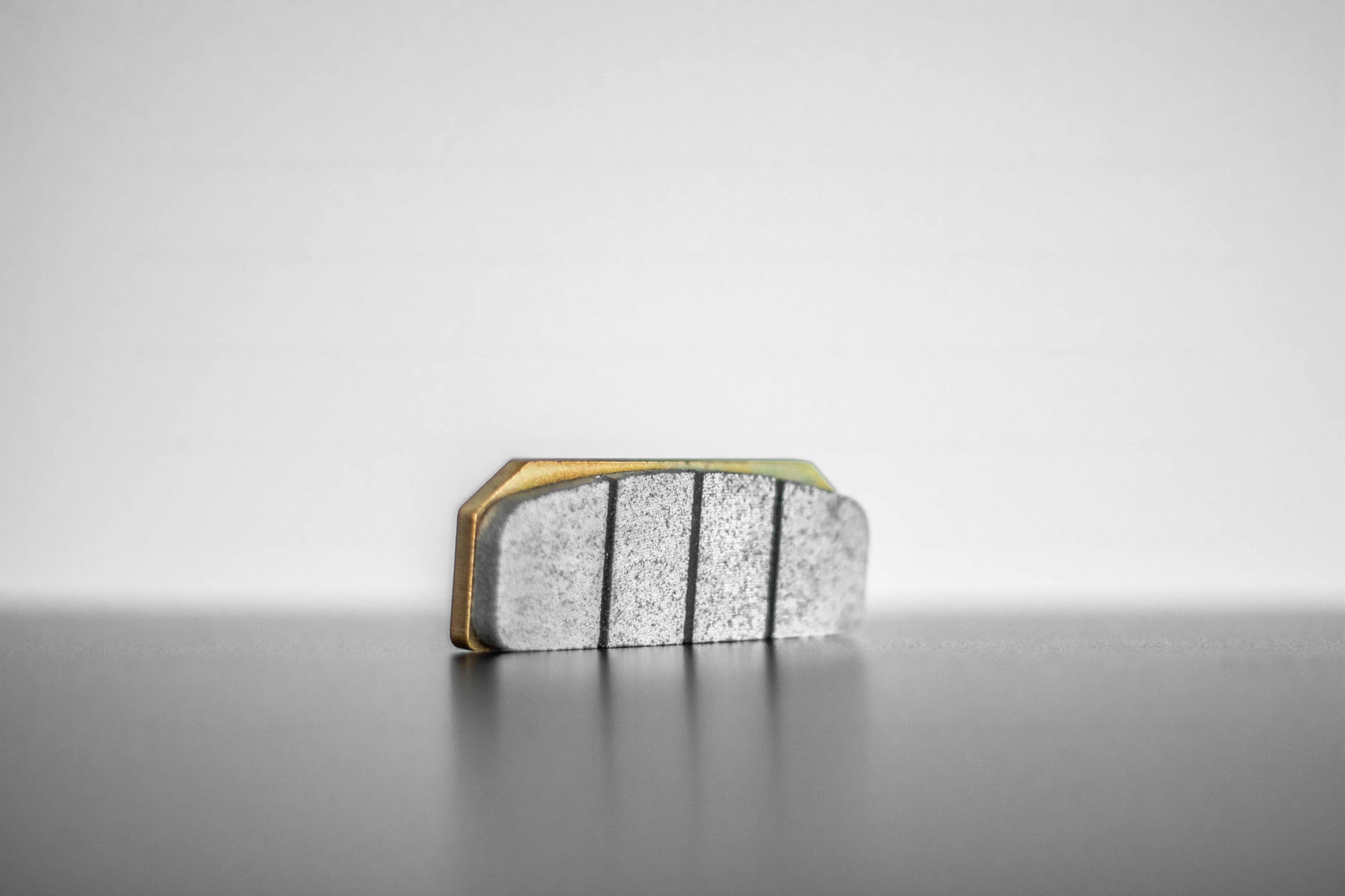 Brembo Z04 Racing-Bremsbeläge Monoblock CNC 34-38 und GP4-PR 07835424