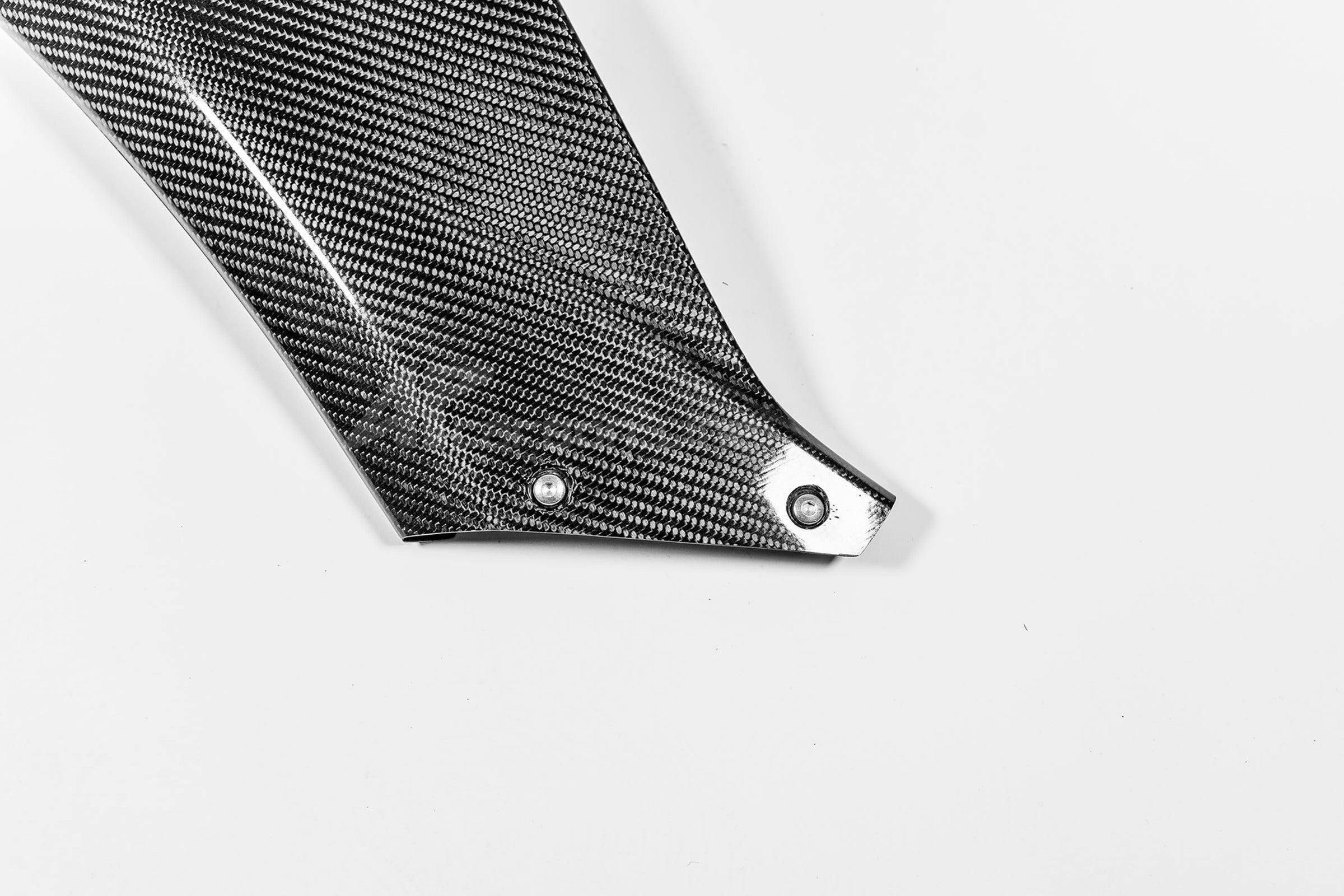 Seitenteil Cover links 200g AP Carbon Line Yamaha YZF-R1/M RN65 (20-25)