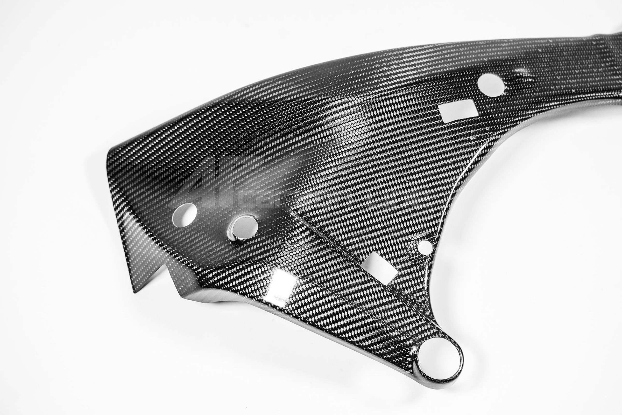 Rahmenabdeckungen 200g AP Carbon Line Yamaha YZF-R1/M RN32, RN49 und RN65 (15-26)