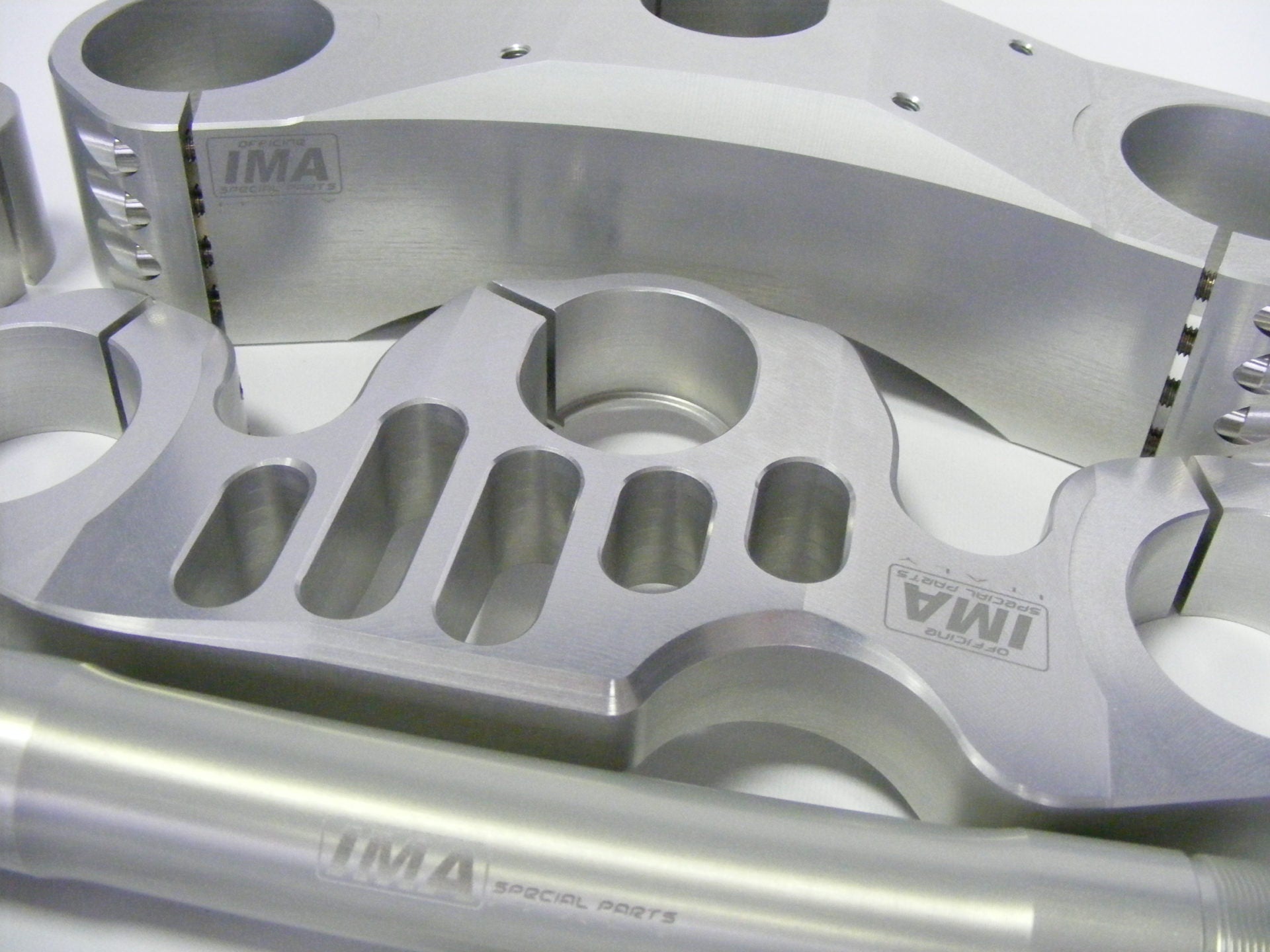 Ima Special Parts STK Racing Gabelbrücke Suzuki GSX-R 1000 (17-23)